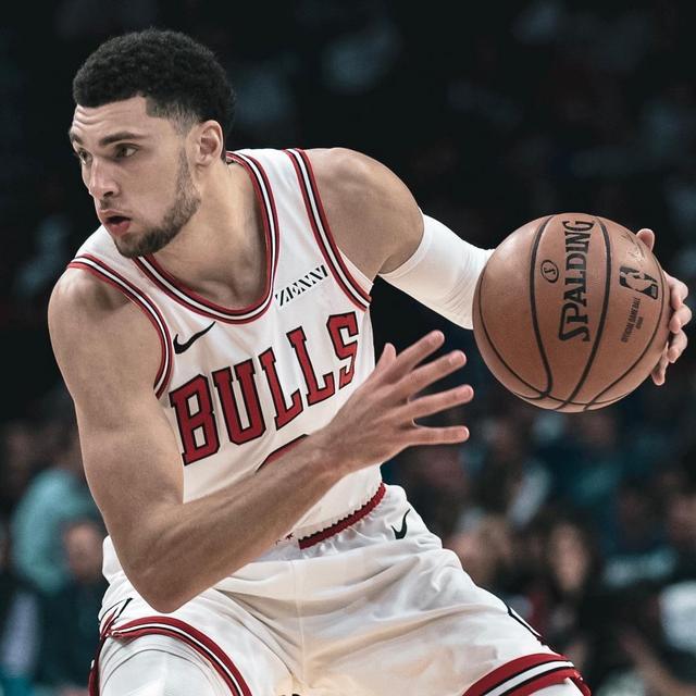 浙江队逆转独行侠，拉文关键制胜