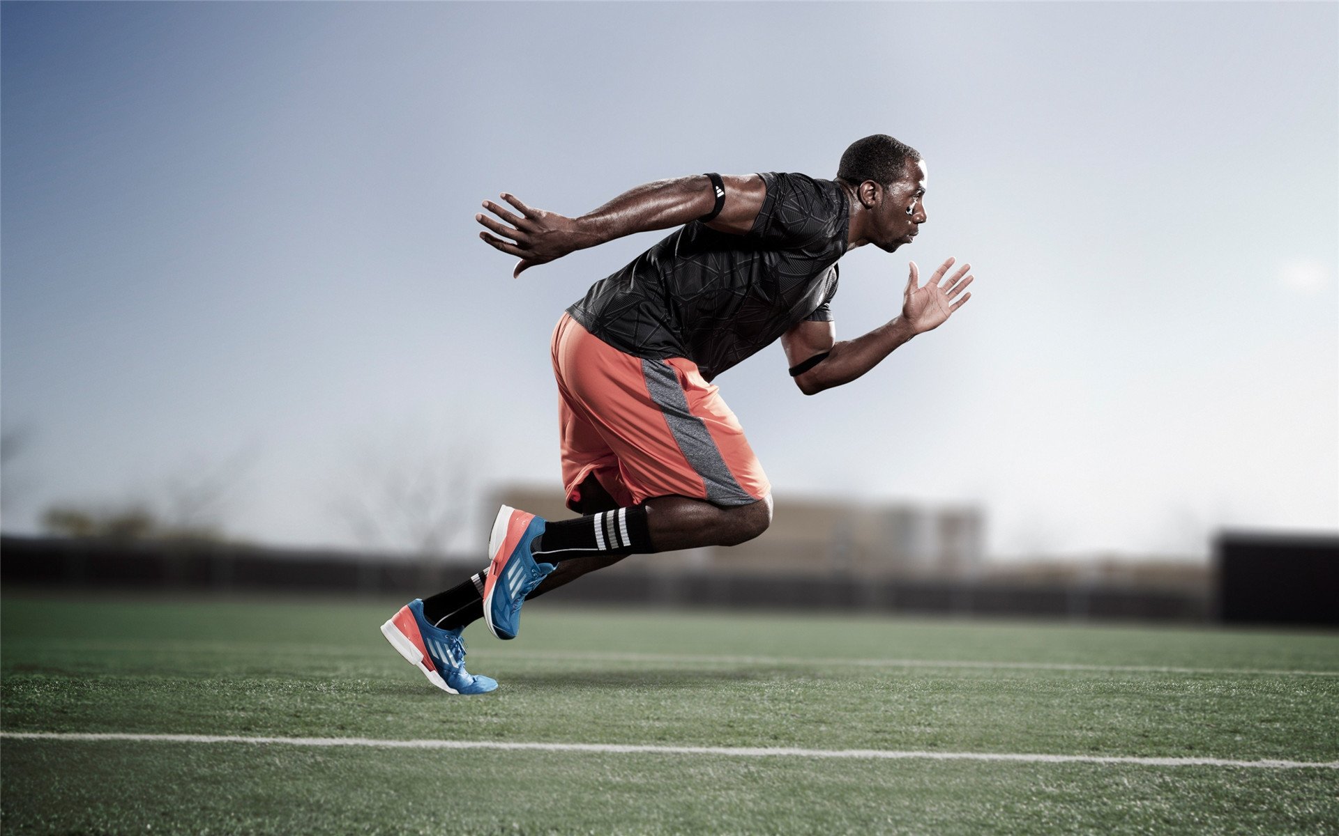 开云体育-乌拉圭强压乌克兰，孔德在年度焦点之战接管比赛