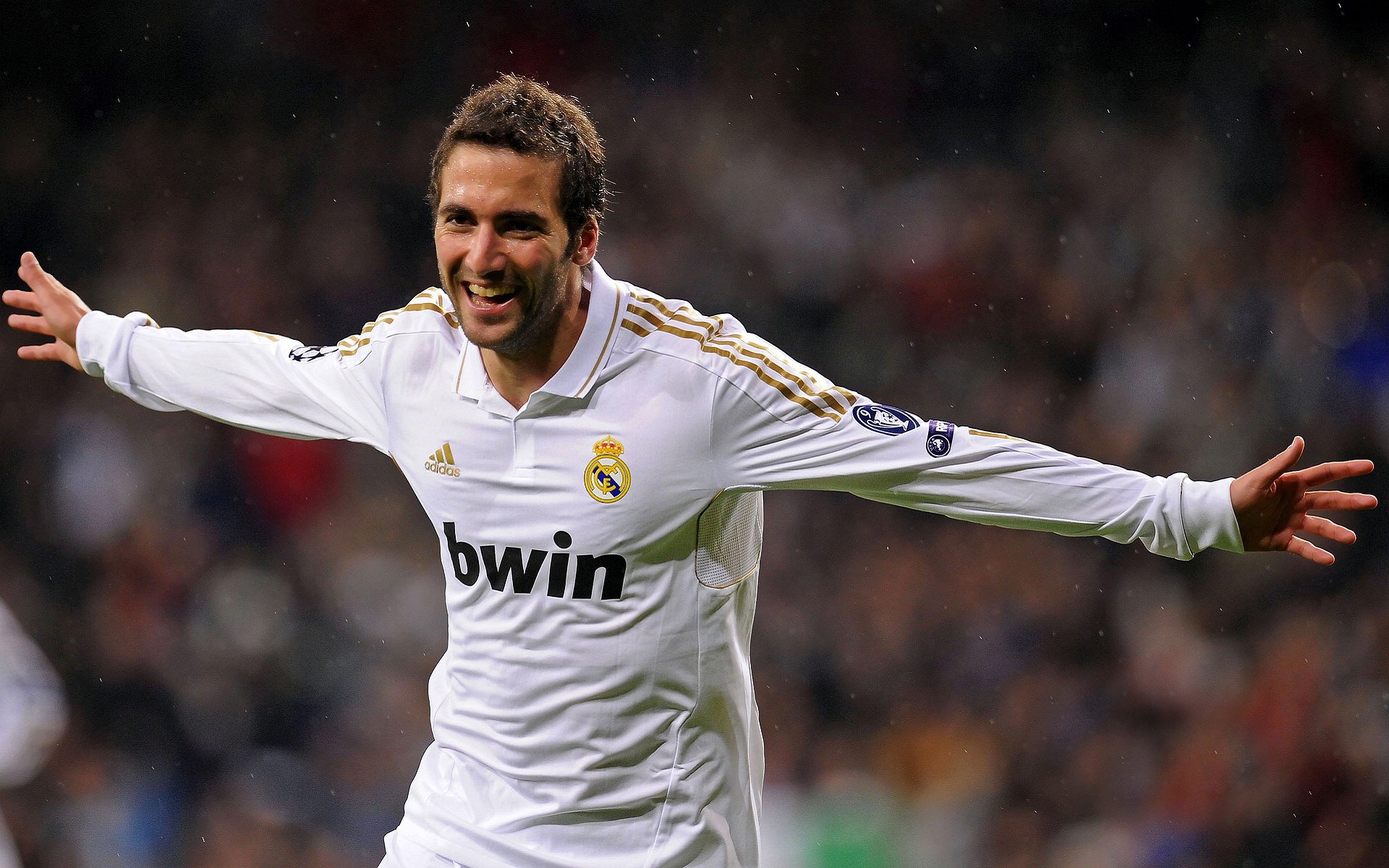 开云体育中国-巴斯托尼的叹息，当喀麦隆掀翻中国，世界杯的暗流早已改向